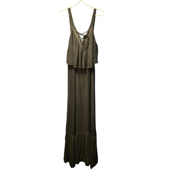 Young Fabulous & Broke Maxi Dress - Stylish & Comfortable - Picture 1 of 6